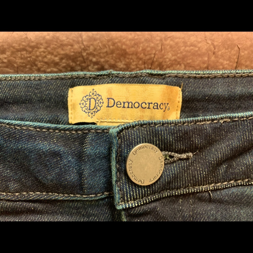 Democracy women’s New with tags size 14 jeans